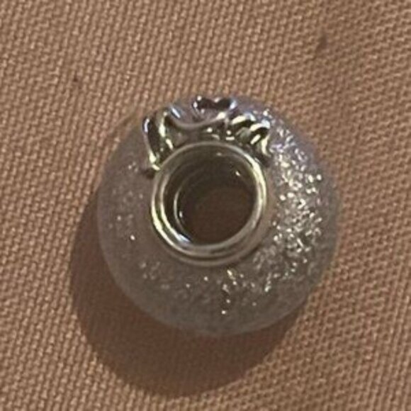 Pandora Glittery White Murano Glass Mom & Love Charm - Picture 2 of 5